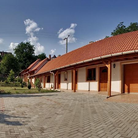Nyitott Kapu Vendeghaz Hotel Felsotarkany Luaran gambar