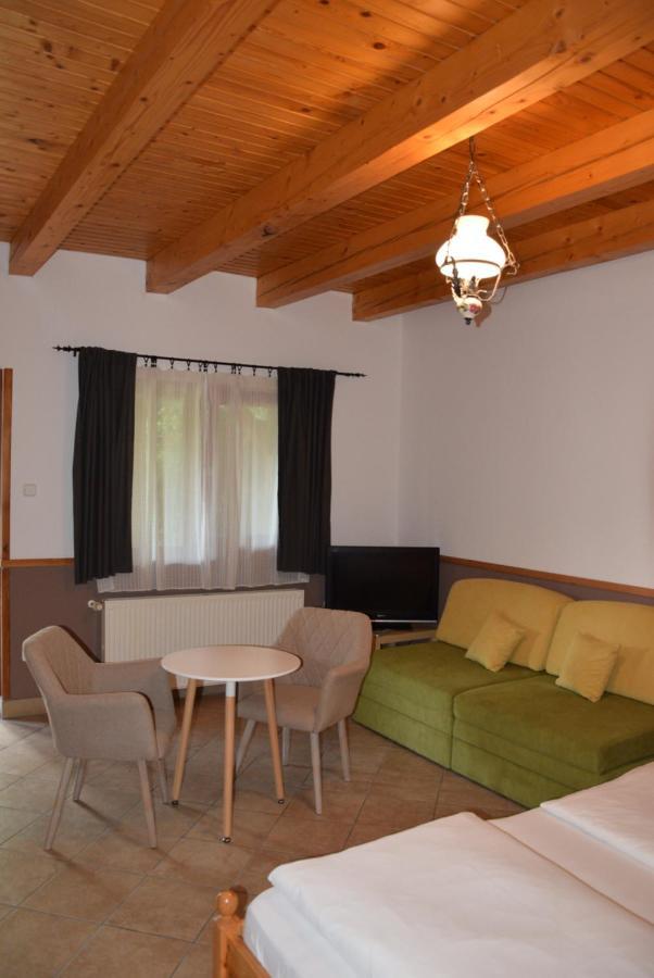 Nyitott Kapu Vendeghaz Hotel Felsotarkany Luaran gambar